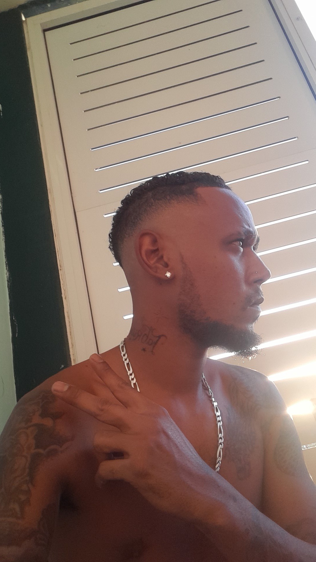 Profil de Dylane, 32 ans, Baise gay à Ebnet