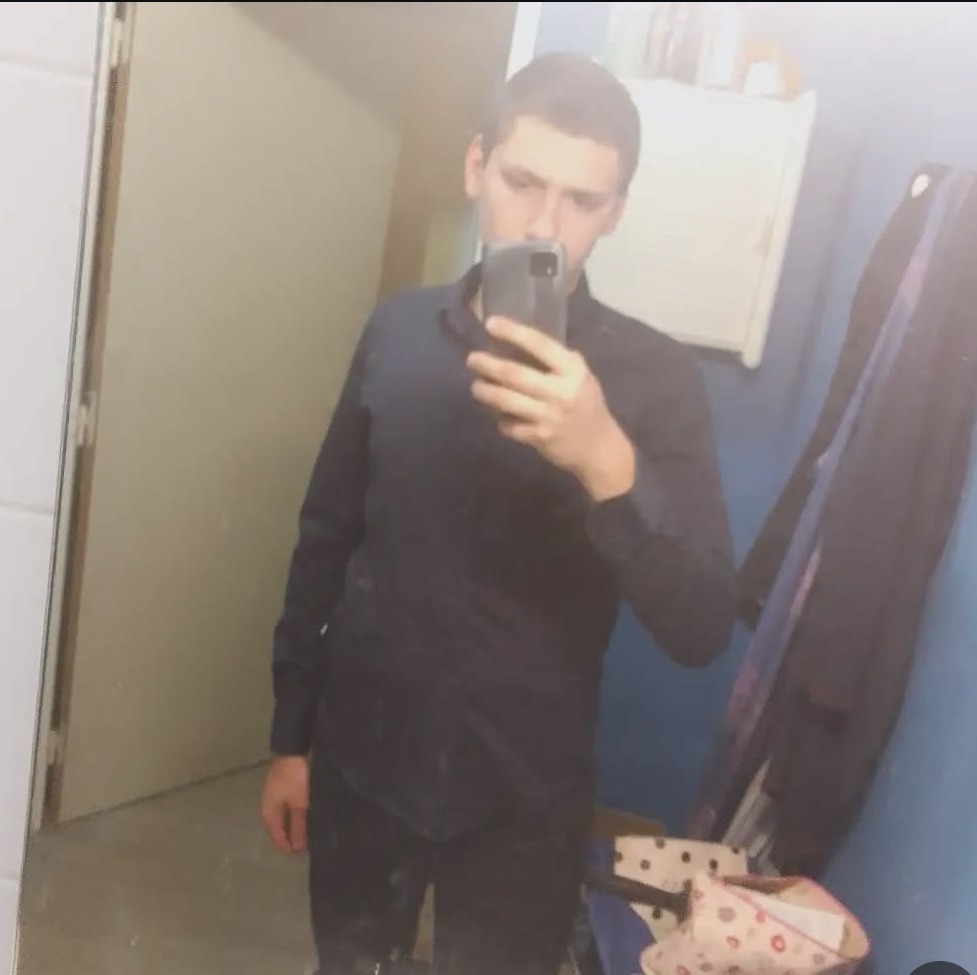 Profil de Zakharia, 20 ans, Baise gay à Blonay