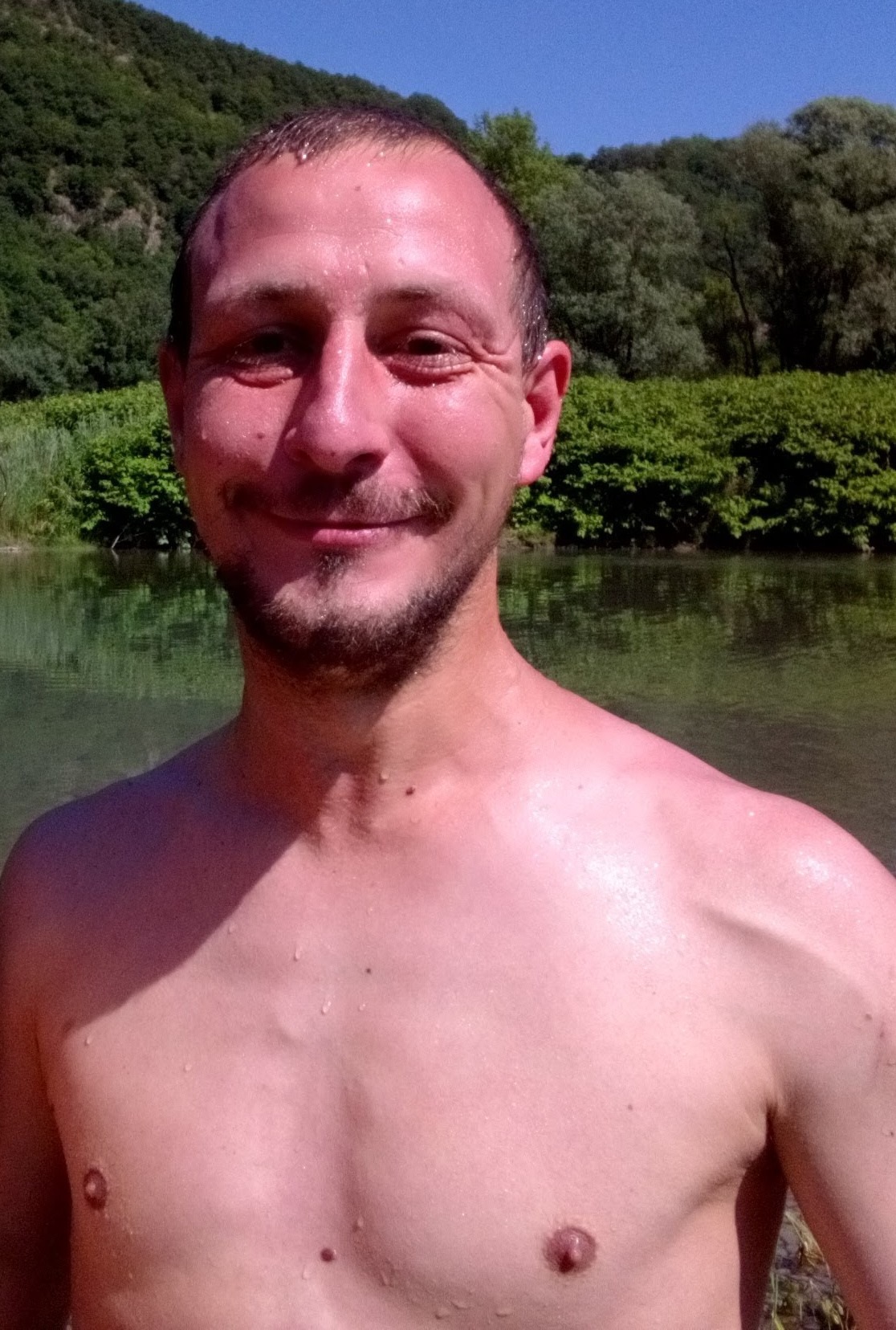 Profil de Gilbert, 40 ans, Baise gay à Messen