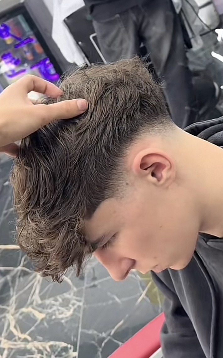 Profil de Anselmo, 20 ans, Baise gay à Passugg