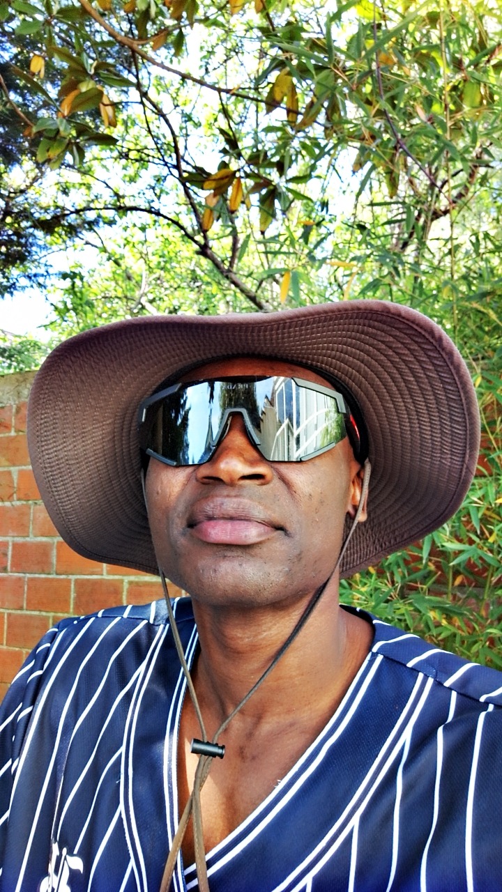 Profil de Kalidou, 28 ans, Baise gay à Bowil