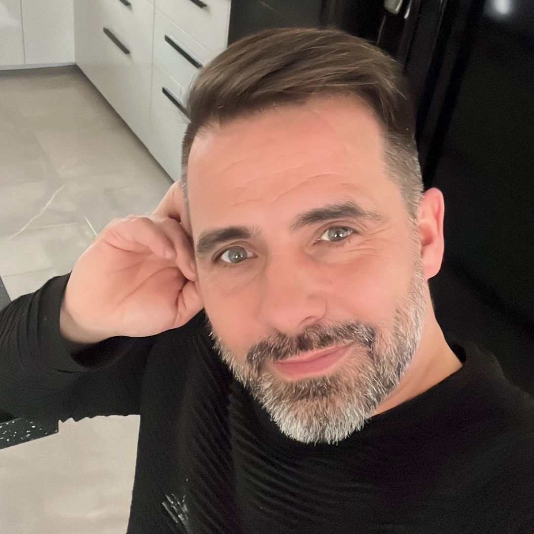 Profil de Zakariyya, 38 ans, Baise gay à Zizers