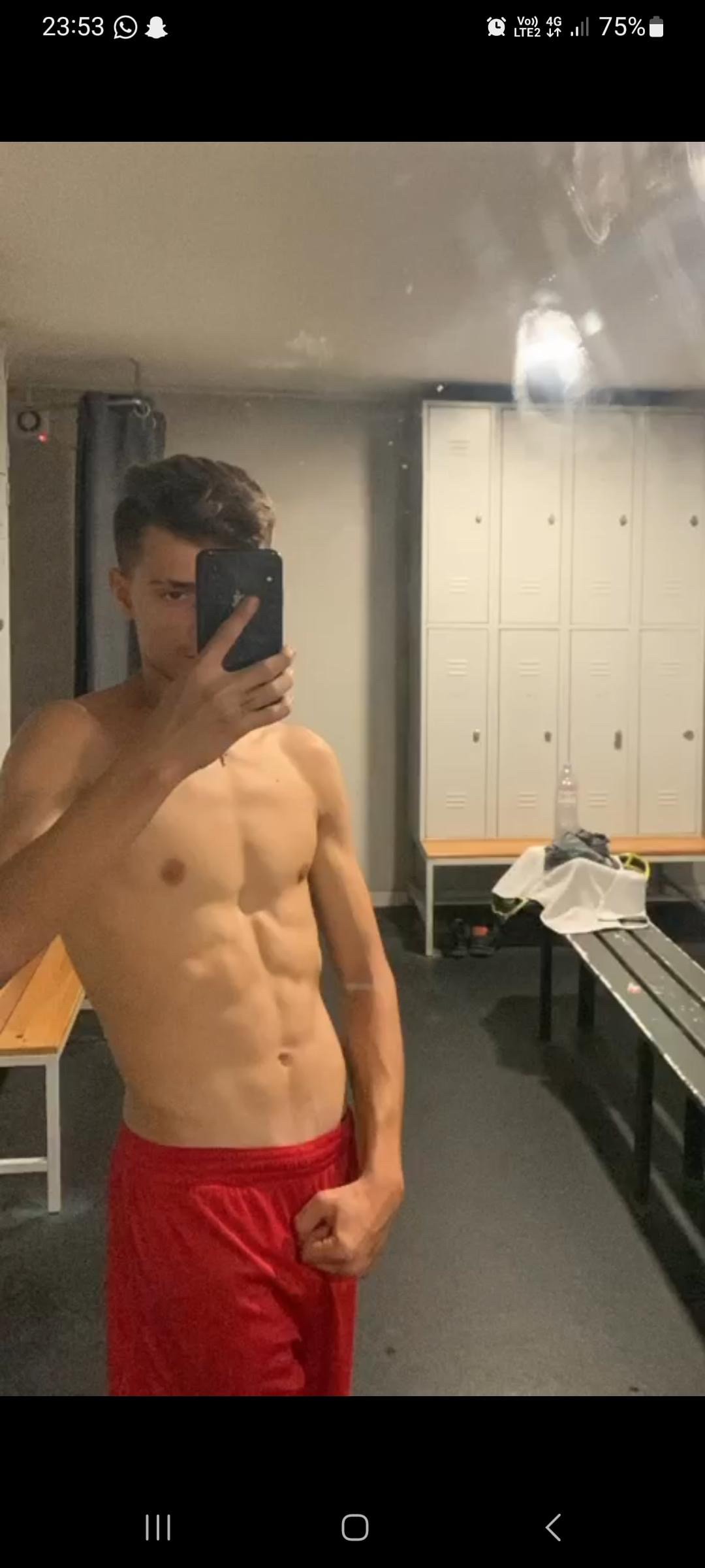Profil de Hermann, 19 ans, Baise gay à Champvent