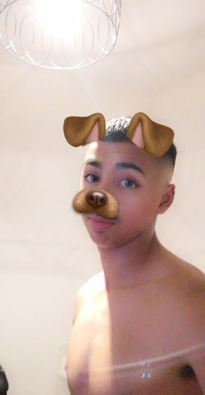 Profil de Telio, 22 ans, Baise gay à Engelberg