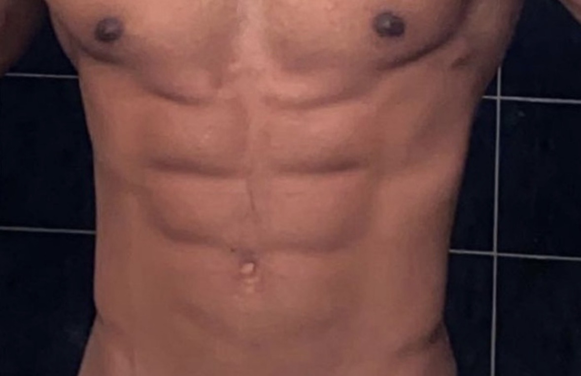 Profil de Mussa, 19 ans, Baise gay à Oleyres