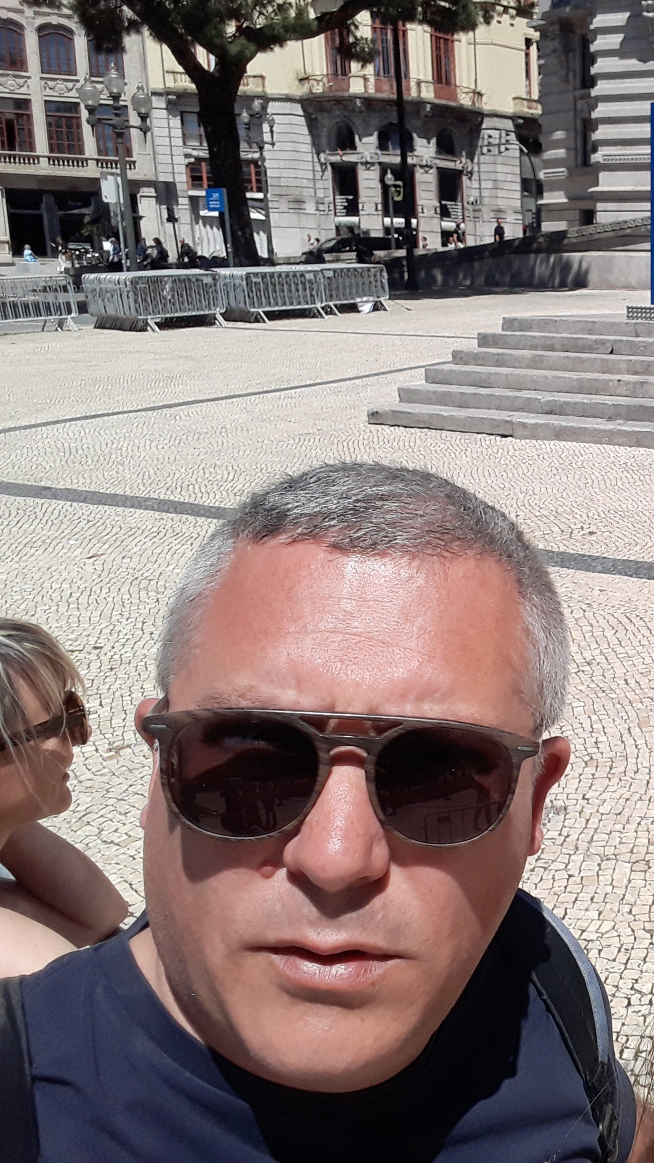 Profil de Kamardine, 46 ans, Baise gay à Lobsigen