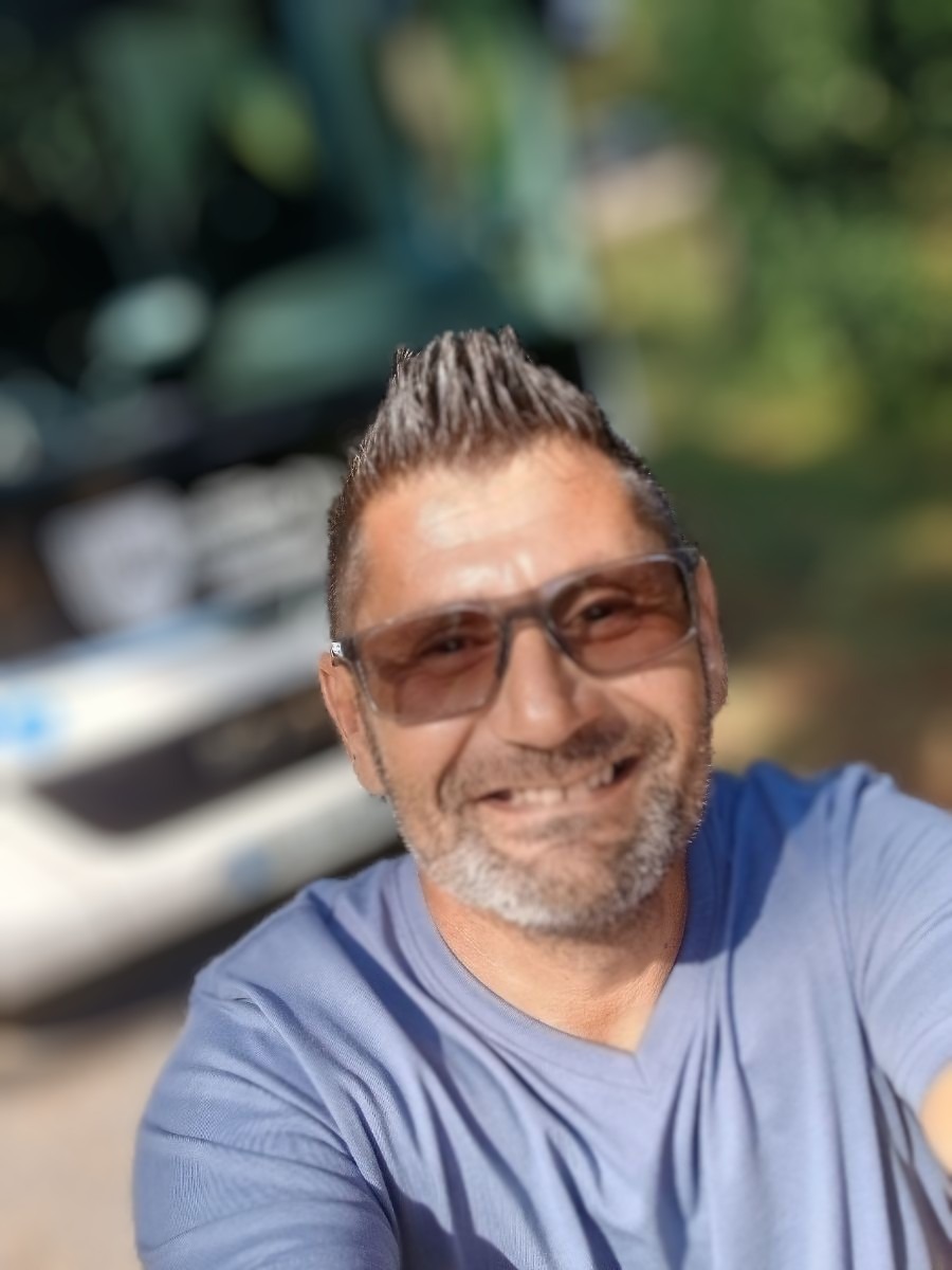 Profil de Scherif, 51 ans, Baise gay à Bühler