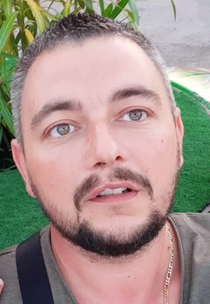 Profil de Térence, 46 ans, Baise gay à Lobsigen