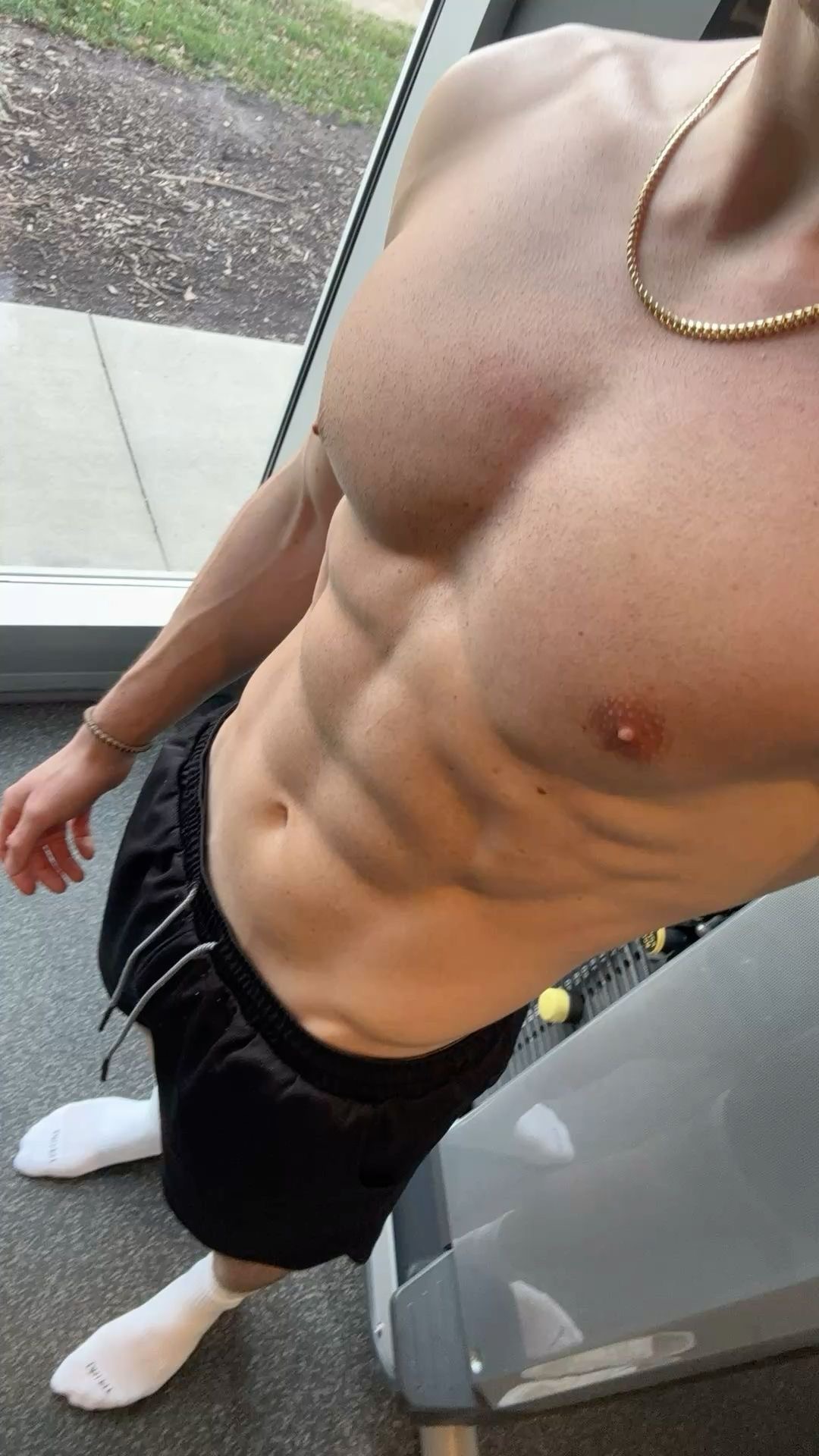 Profil de Kaled, 25 ans, Baise gay à Embd
