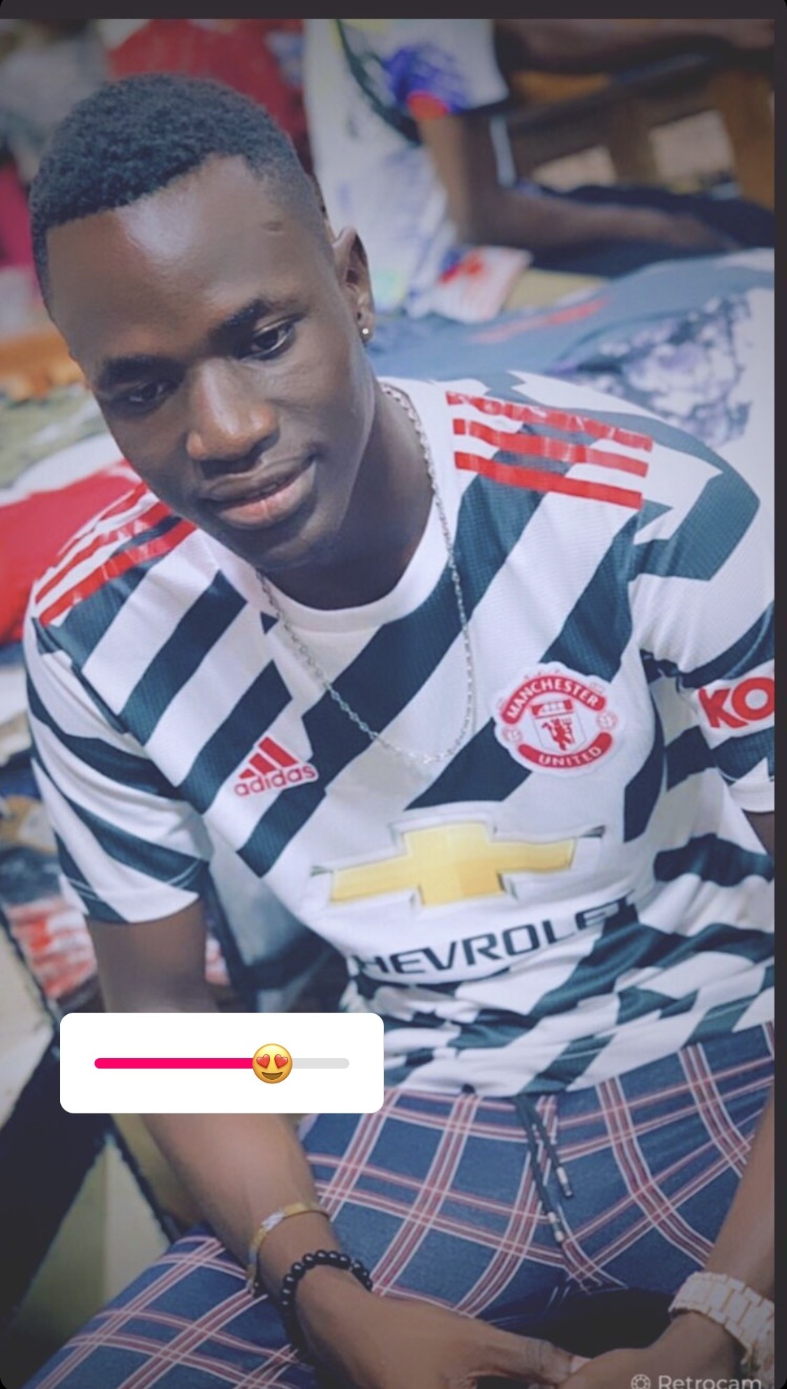 Profil de Usman, 26 ans, Baise gay à Bristen