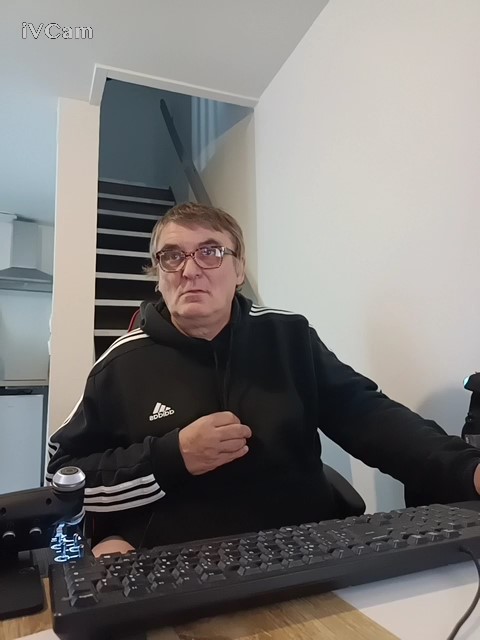 Profil de Jullien, 53 ans, Baise gay à Andiast
