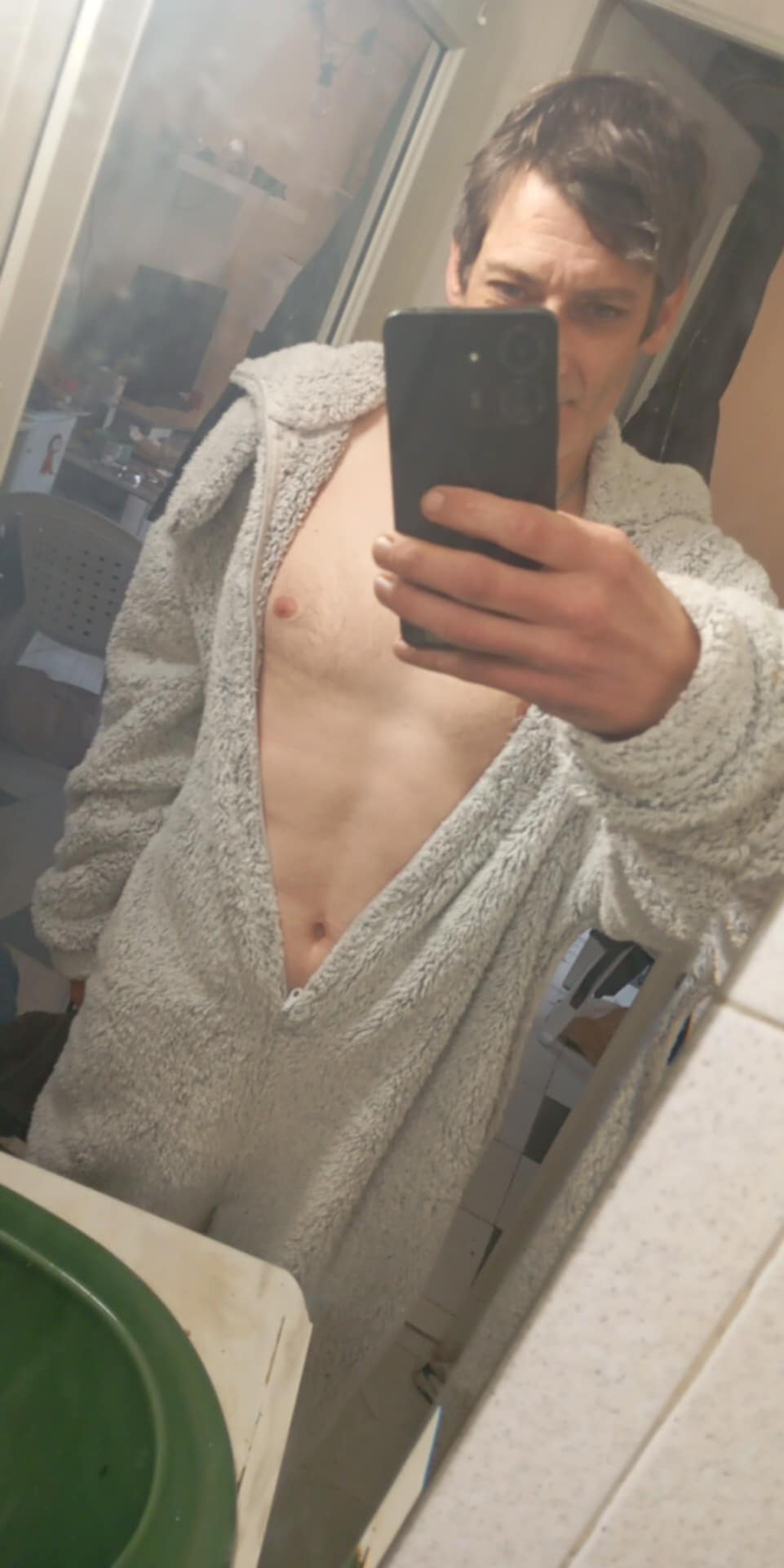 Profil de Yessin, 47 ans, Baise gay à Bichwil