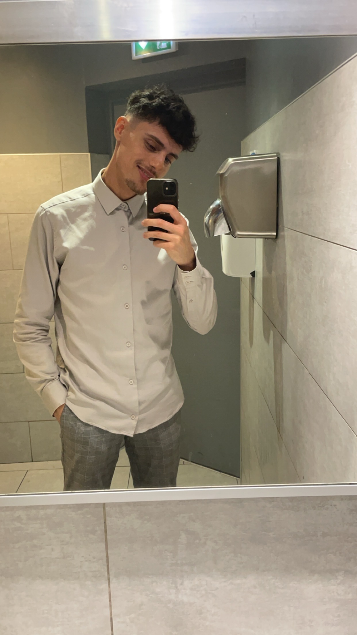 Profil de Pierre-gabriel, 26 ans, Baise gay à Tuttwil