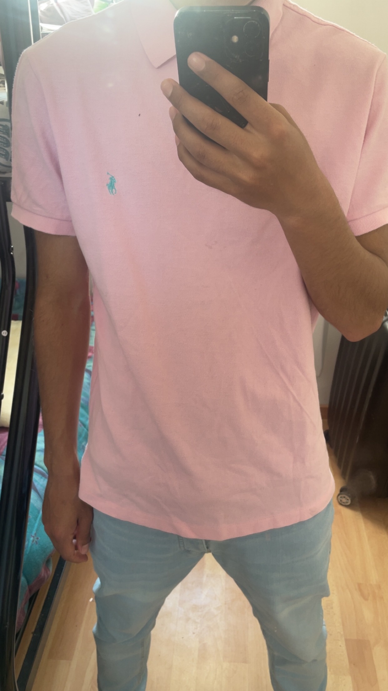 Profil de Ouriel, 21 ans, Baise gay à Oleyres