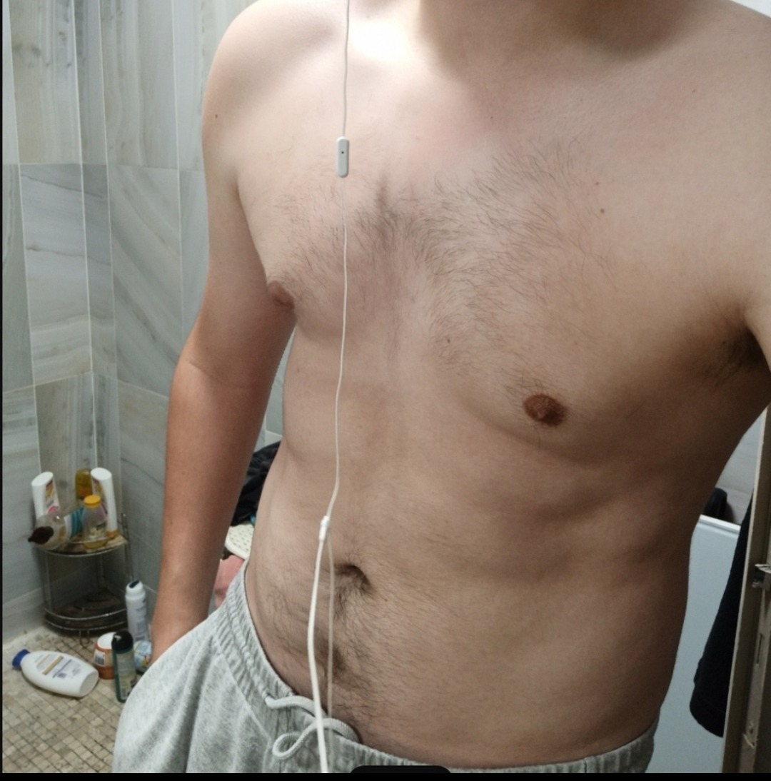 Profil de Eliakim, 23 ans, Baise gay à Tarasp