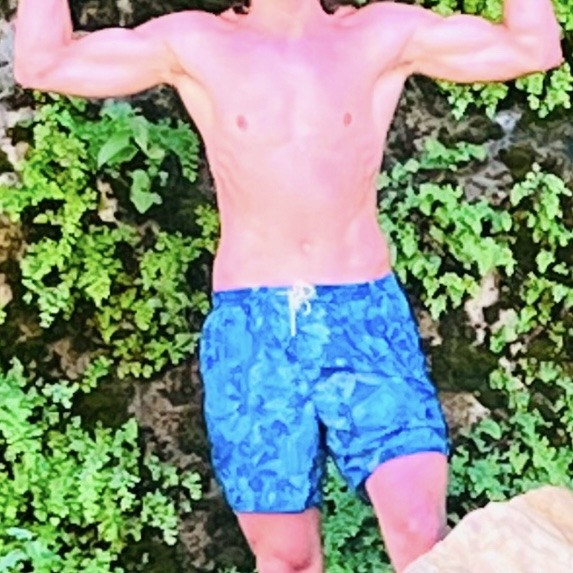 Profil de Béranger, 18 ans, Baise gay à Oey