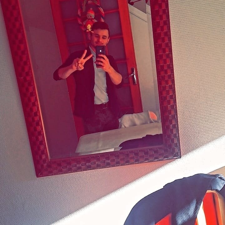 Profil de Nikita, 25 ans, Baise gay à Fontenais