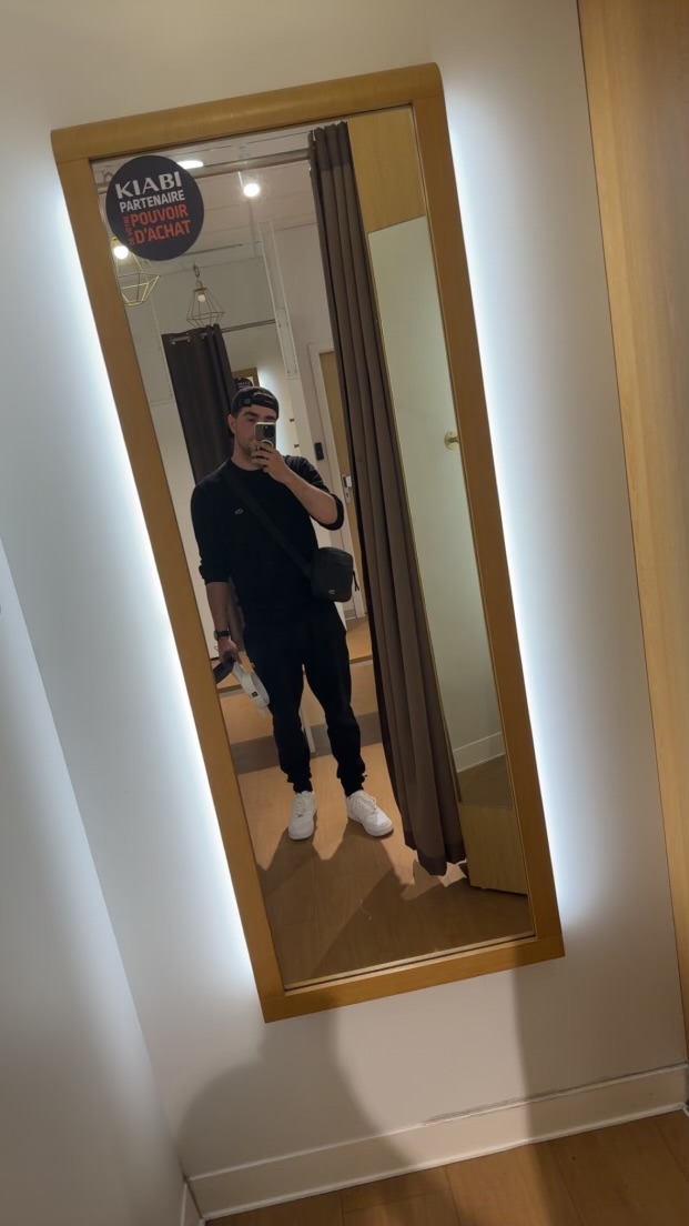 Profil de Abdul, 22 ans, Baise gay à Wohlen AG
