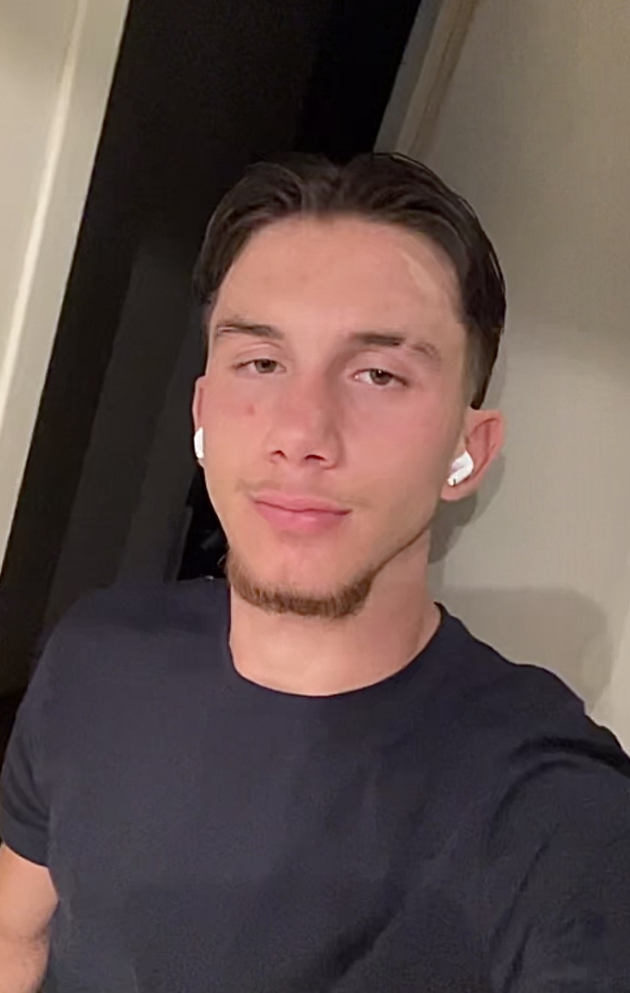 Profil de Paul-victor, 22 ans, Baise gay à Trin