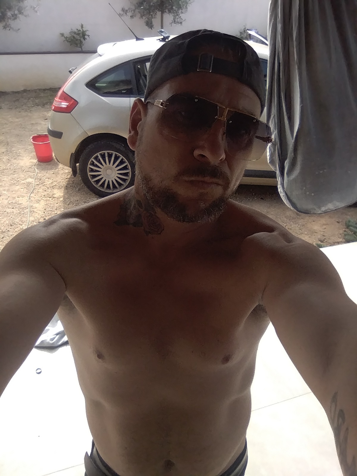 Profil de Ouelid, 44 ans, Baise gay à Corseaux