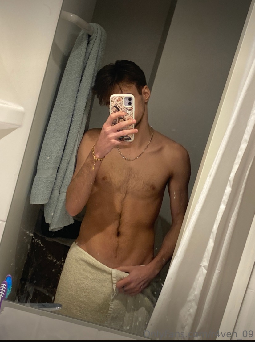 Profil de Rayan, 19 ans, Baise gay à Tenna
