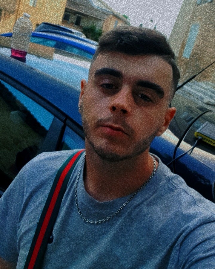 Profil de Jovanny, 21 ans, Baise gay à Spreitenbach