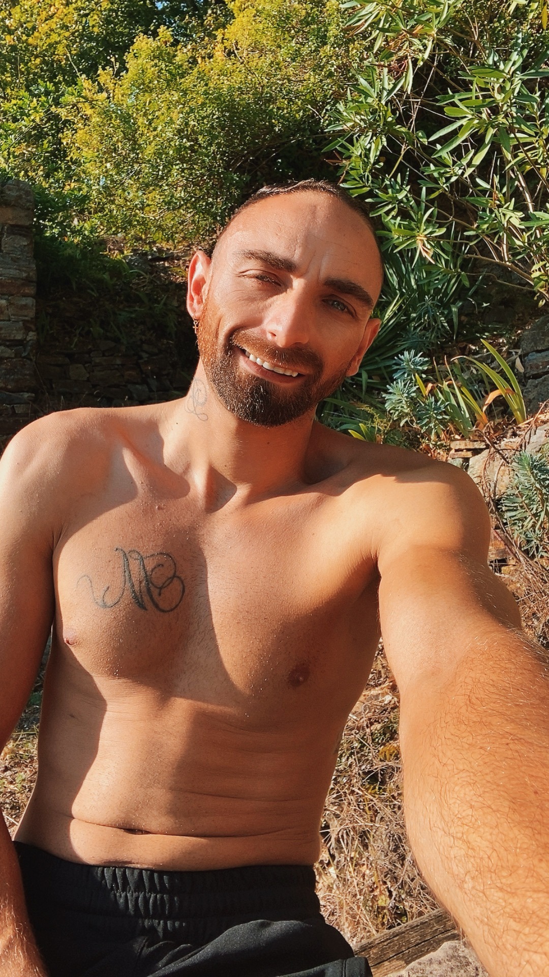 Profil de Nuh, 32 ans, Baise gay à Römerswil LU