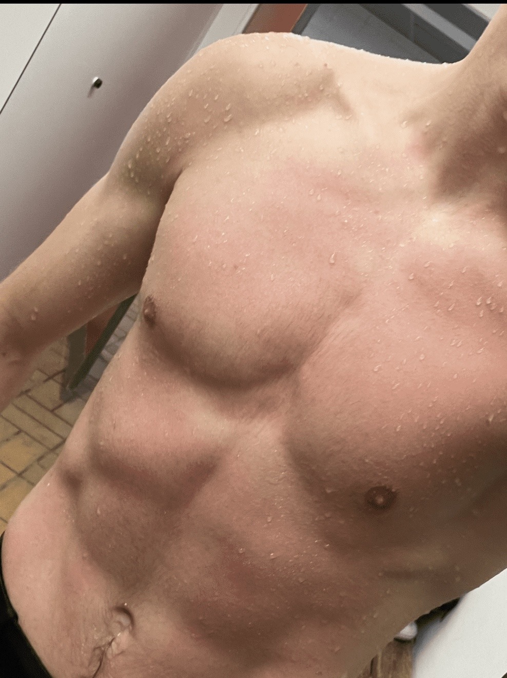 Profil de Ibai, 19 ans, Baise gay à Choëx