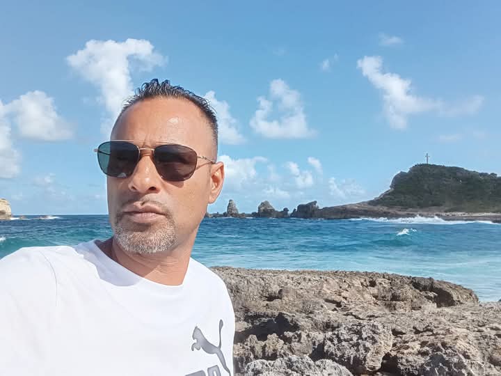 Profil de Rubin, 48 ans, Baise gay à Innerferrera