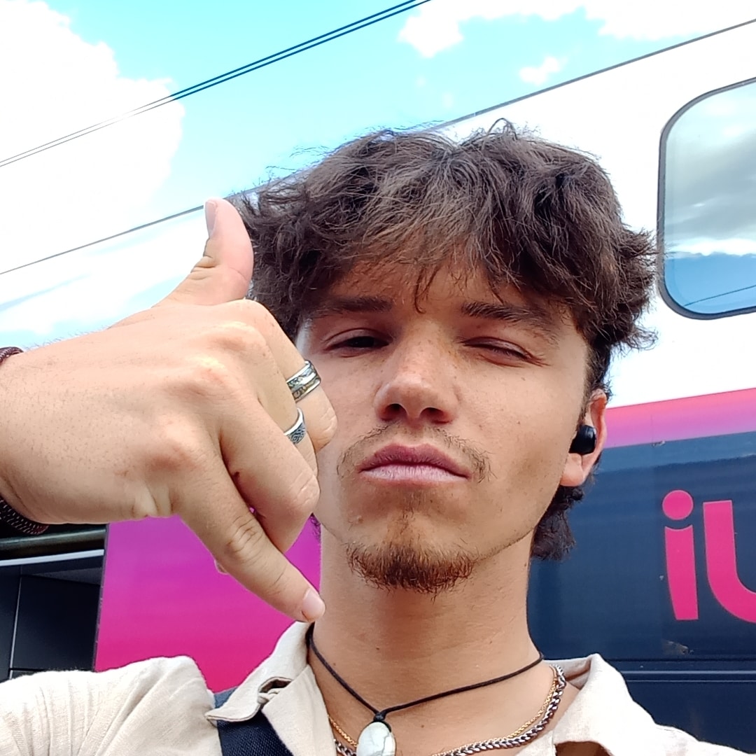 Profil de Sabre, 22 ans, Baise gay à Grancy
