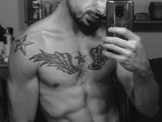 Profil de Zacharya, 32 ans, Baise gay à Mirchel