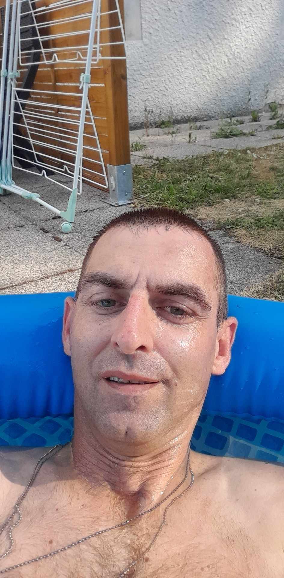Profil de Kemyl, 41 ans, Baise gay à Wiler b. Seedorf