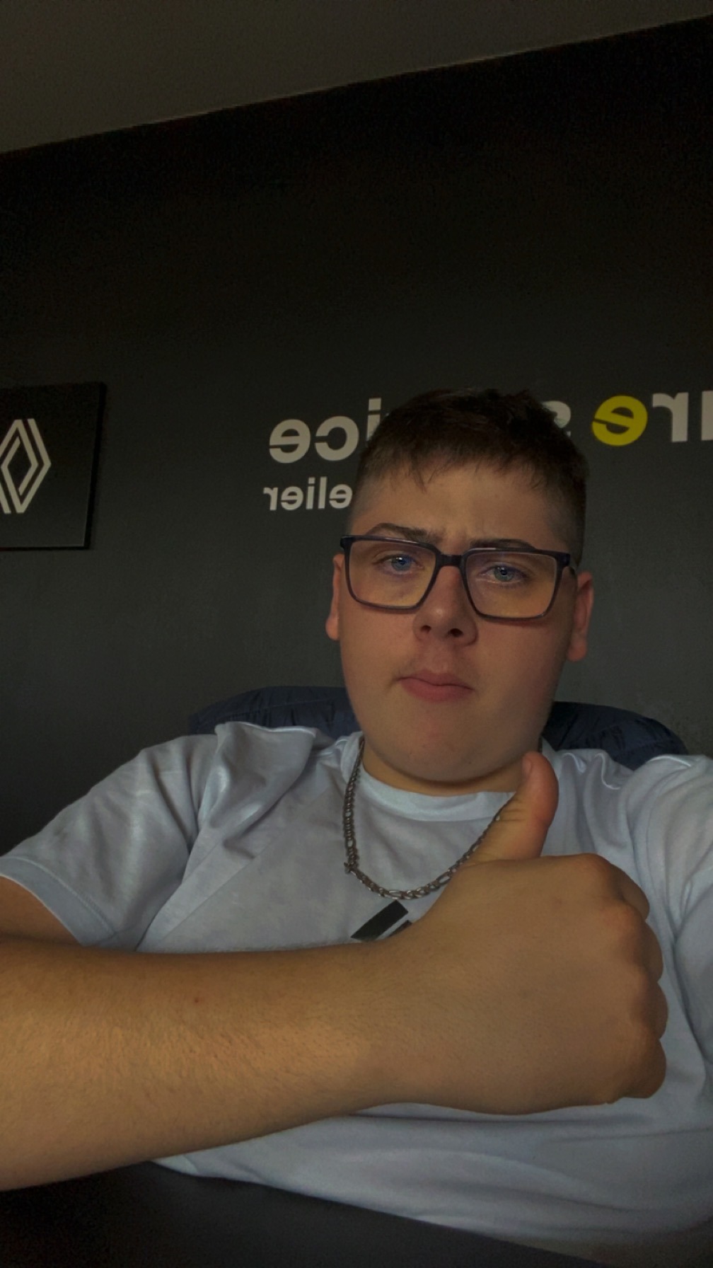 Profil de Karamba, 25 ans, Baise gay à Bäch SZ