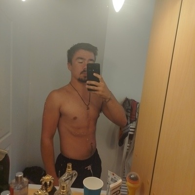 Profil de Emeryc, 23 ans, Baise gay à Courtepin
