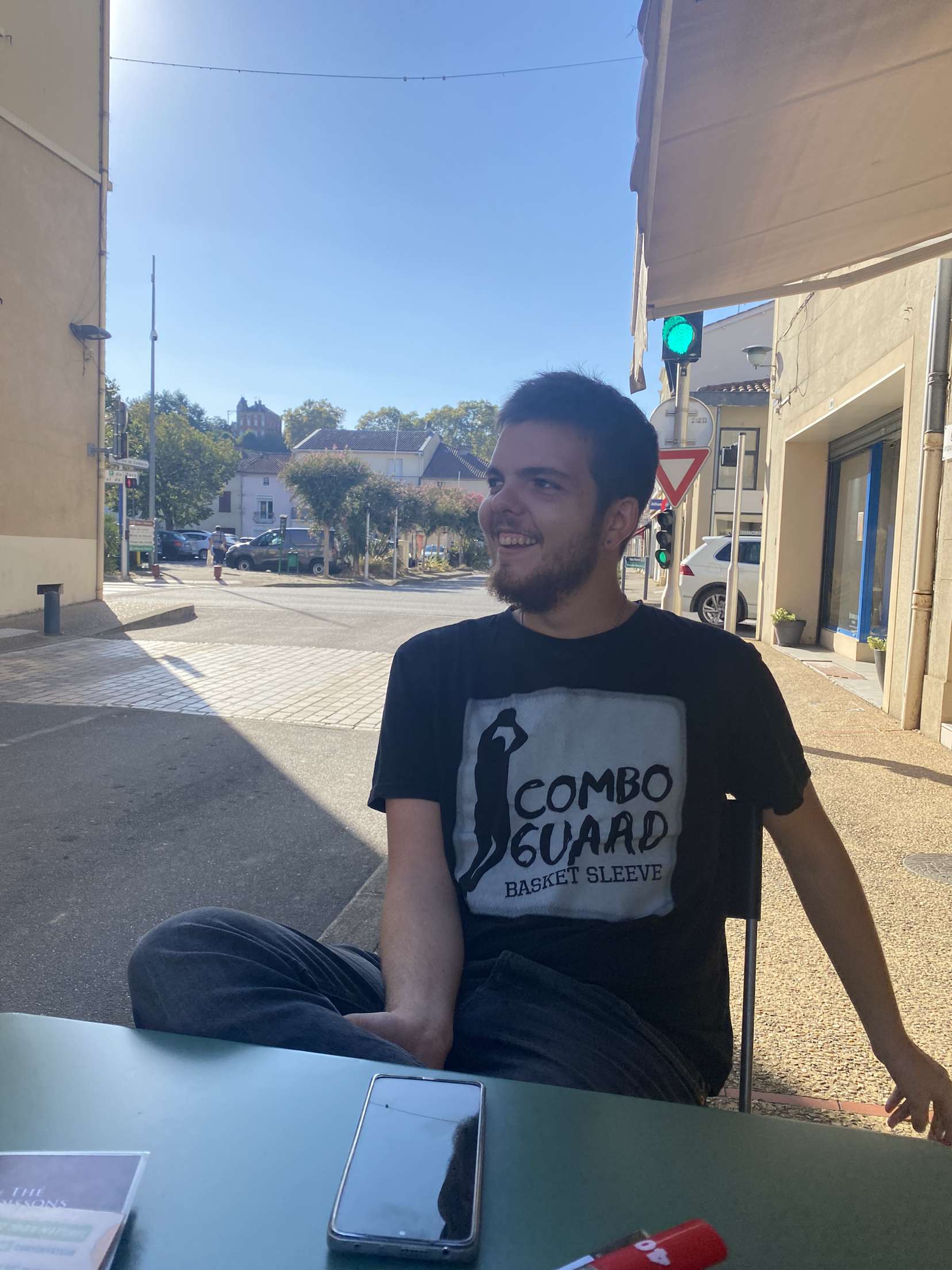 Profil de Kacim, 19 ans, Baise gay à Réchy
