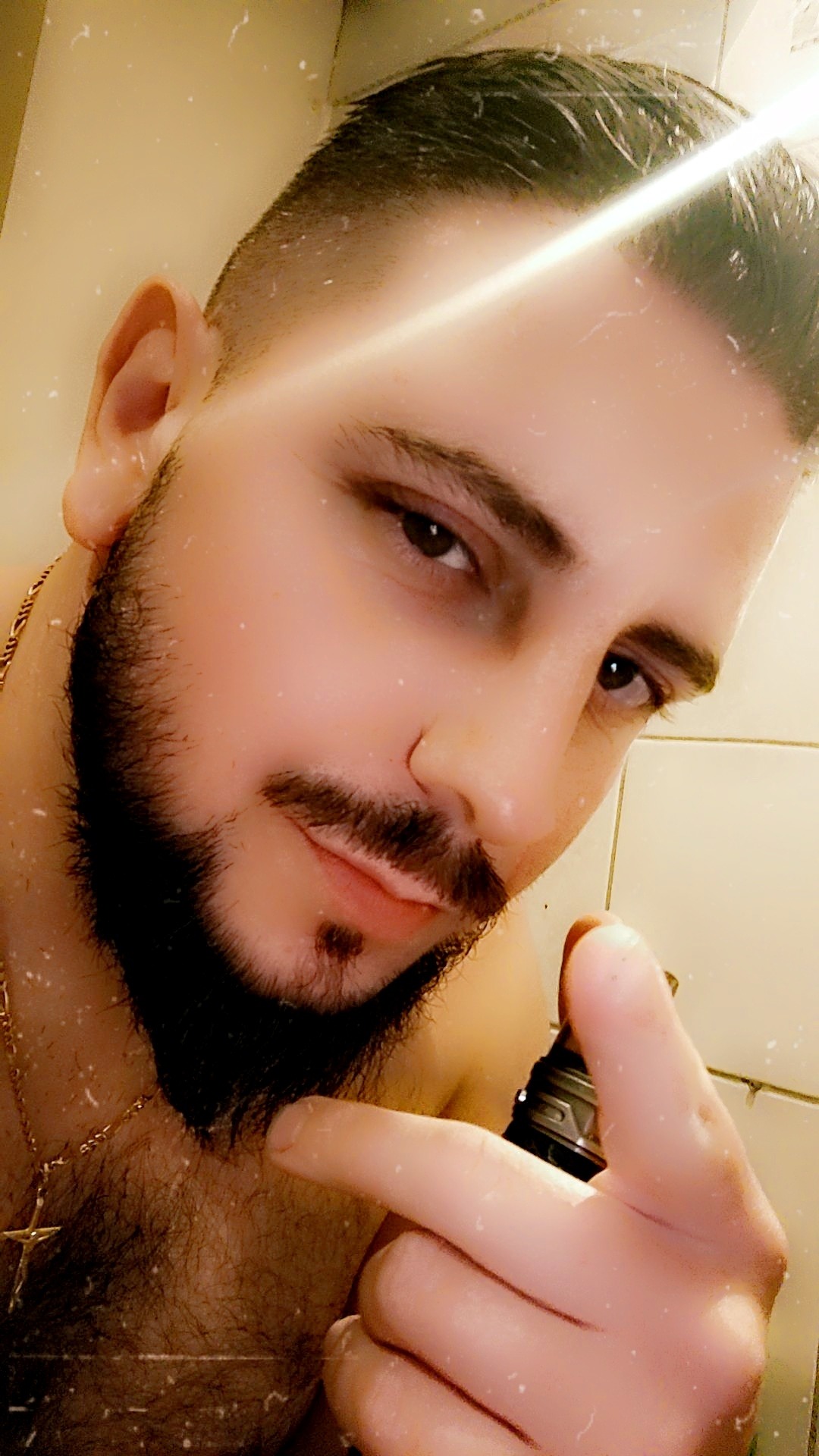 Profil de Nasreddine, 32 ans, Baise gay à Lätti
